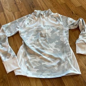 Performance fabric quarter zip